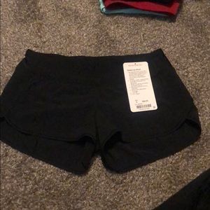 Speed up lululemon shorts 2.5